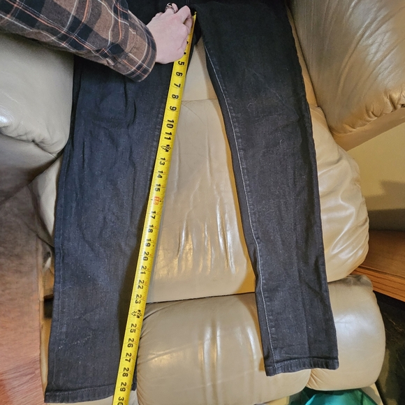 Yves Saint Laurent Black Denim Jeans - Picture 16 of 16